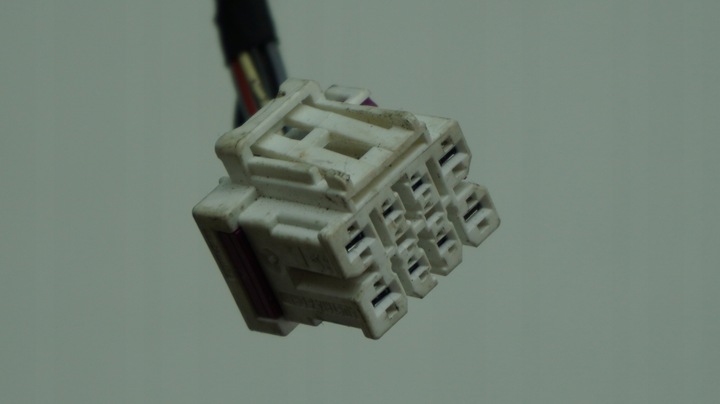 фото №11, Audi volkswagen seat skoda штекер роз'єм з'єднувач 4f0937733e