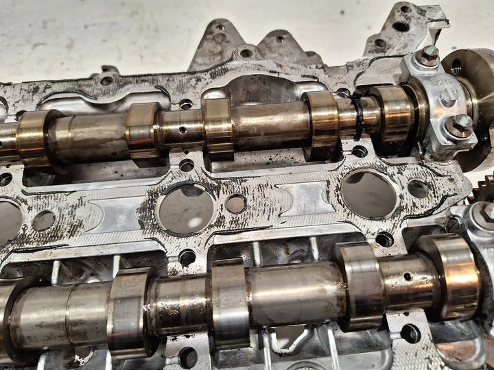 фото №7, Валы распределительный вал крышка 130c07155r renault master iii 2.3 dci 10-