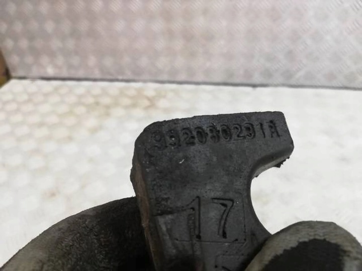 фото №2, Пена губка шумоизоляция подкапотное пространство qashqai j11