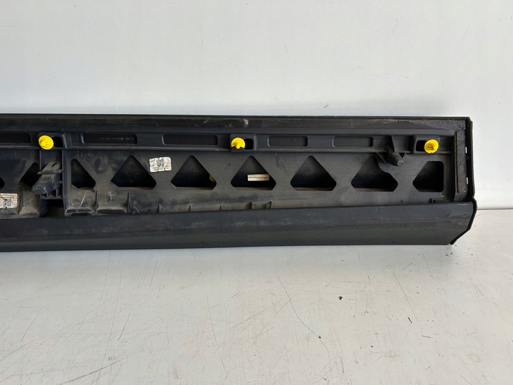 фото №6, Audi q8 4m8 планка дверь левый перед 4m8853959d