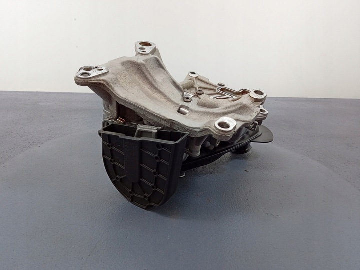 фото №4, Bmw m3 g80 3.0b насос масла 8090813 s58b30a