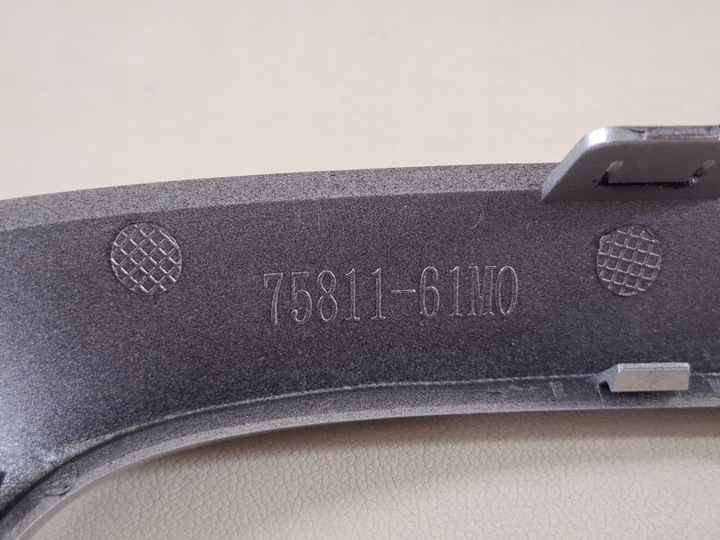 фото №10, Suzuki sx4 s-cross 18r рестайлинг 1.4t рамка dekor туннеля выборщик коробки передач