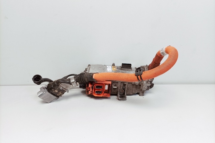 фото №8, Инвертор bmw i8 i12 8662297 1.5l гибрид 170kw 2016