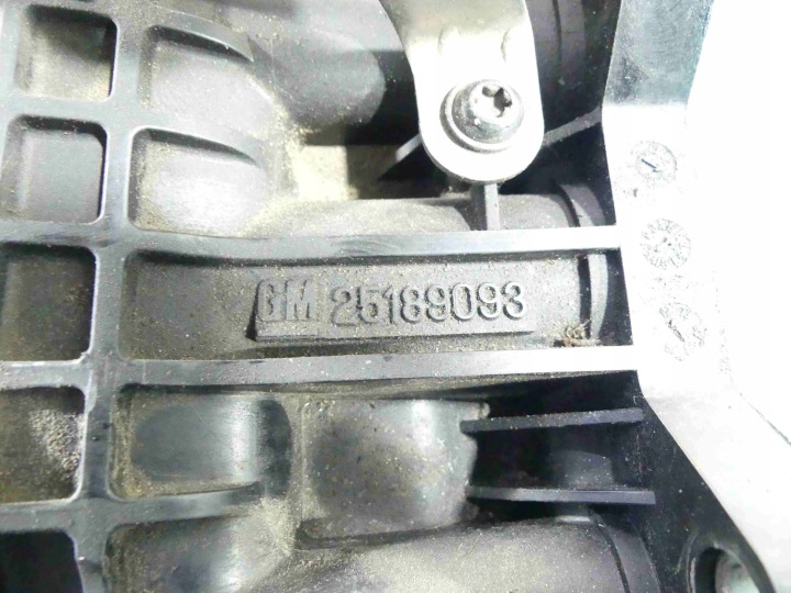 фото №12, Колектор впускний  chevrolet captiva 2,2 vcdi