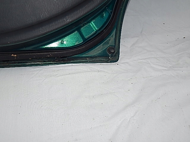 фото №12, Двері задні праві toyota corolla e11 liftback 5d 97-01 колір 6r8