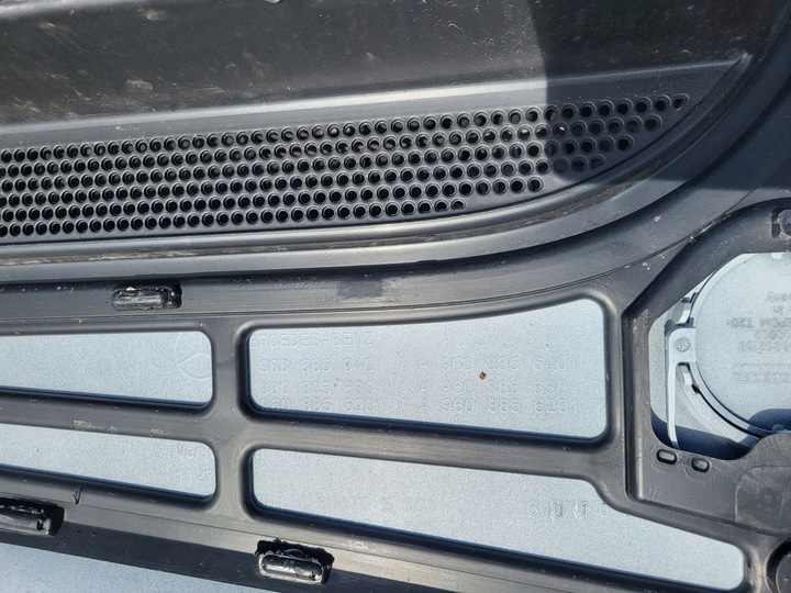 фото №16, Решётка радиатора решётка бампер перед градус mercedes actros mp4 оригинальный номер