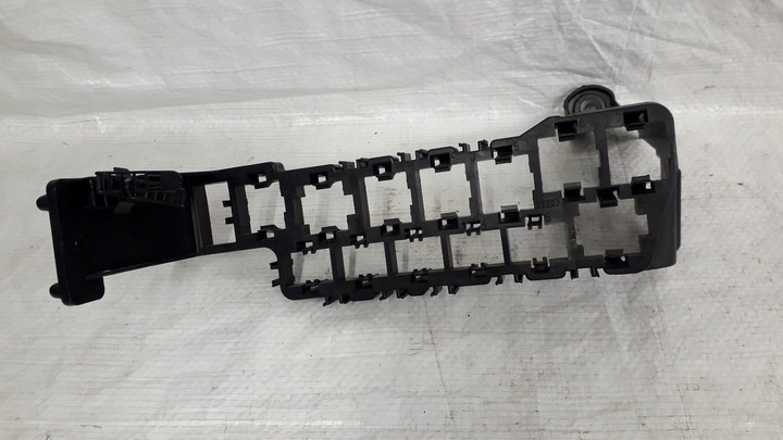 фото №8, Audi a6 c5 рамка колодок реле 8d1937545