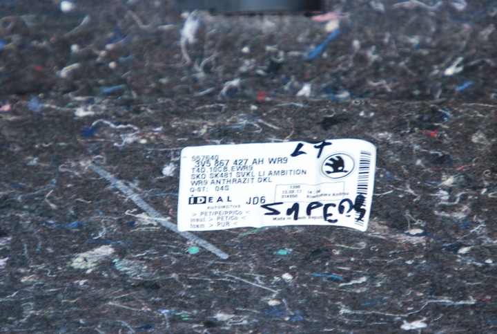 фото №8, Superb iii 3v h/b боковина багажника l / p обивка