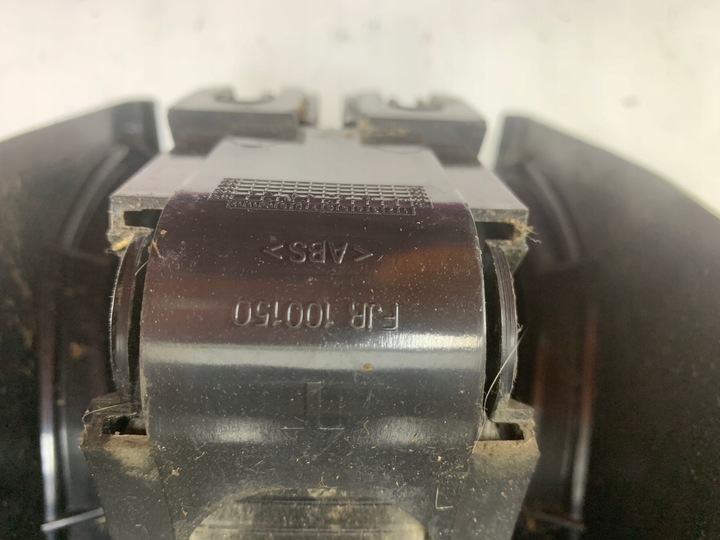 фото №10, Land rover freelander i підлокітник бардачок тунель середній панель скло