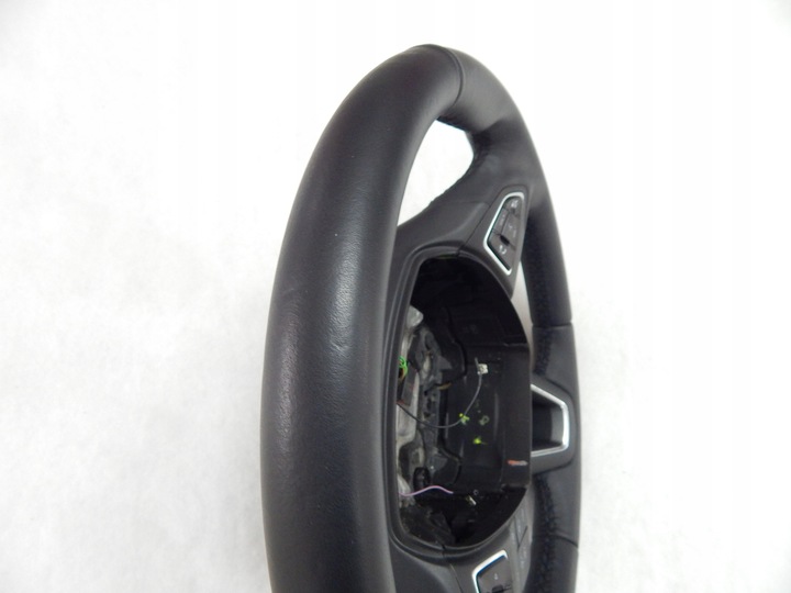 фото №11, Ford c-max mk2 рестайлинг - руль кожа tempmat ory