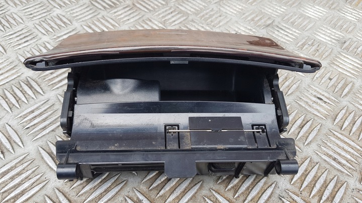 фото №10, Mercedes w210 рестайлинг пепельница дерево dekor