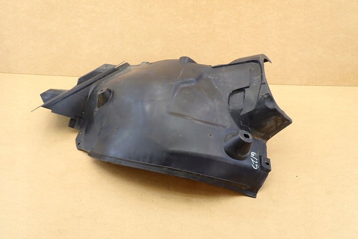 фото №11, Mercedes c w204 2007- подкрылок правые правые перед передние a2046981230 оригинальный номер