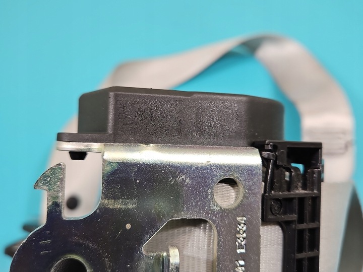 фото №8, Pas безпеки зад лівий renault scenic iii 888415677r