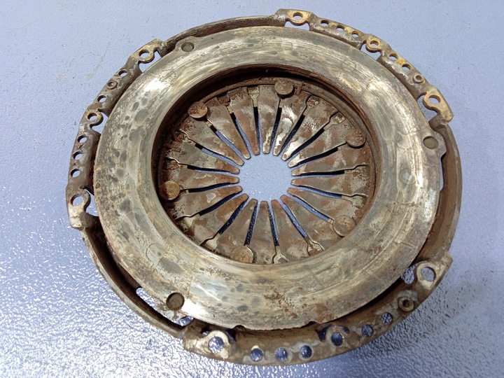 фото №4, Fabia iii 14- 1.2 tsi зчеплення диск притиск комплект 036105273