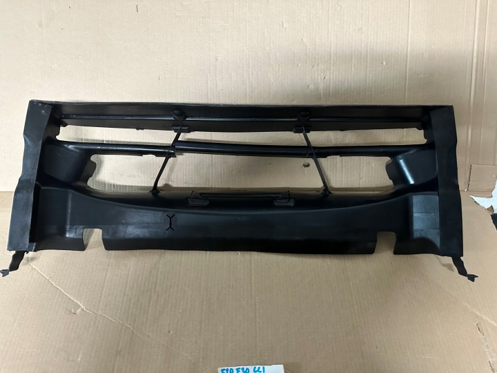 фото №8, Bmw f20 f30 lci руль заборщик воздуха воздухосборник оригинал 15677210