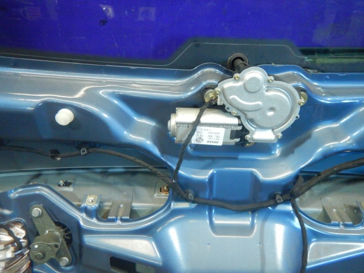 фото №9, Fiat stilo hb 5d крышка задняя зад стекло 408d