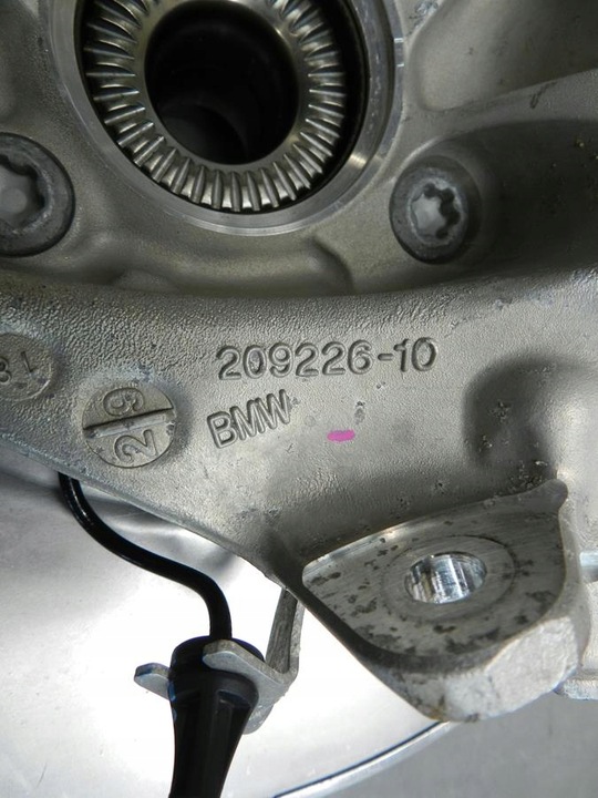 фото №5, Bmw 3 g20 поворотна опора piasata ліва зад 6879533