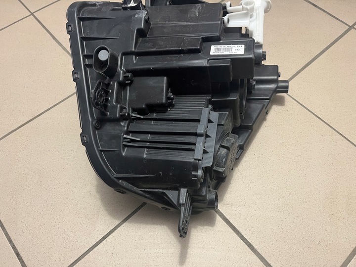 фото №14, Hyundai kona ii 2 повний led 22- лампа передня перед права 92102-be050