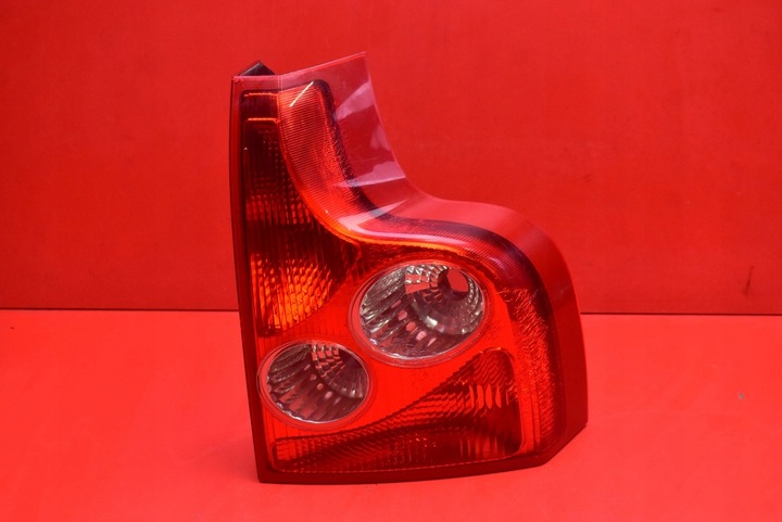 фото №1, Лампа правая зад задняя 30634426 volvo xc90 1 i 02-06