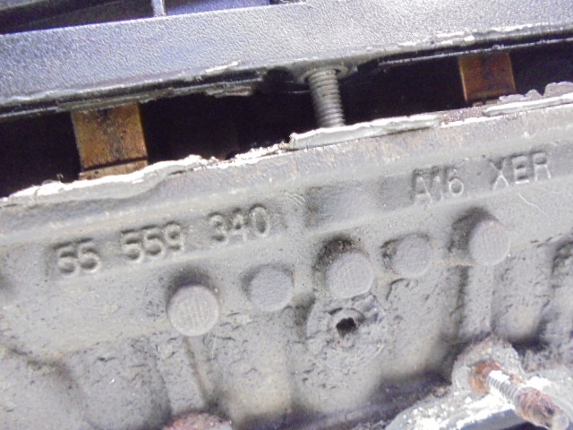 фото №12, Opel astra j головка двигателя a16xer 55559340 1,6 16v валы крышка 55564395