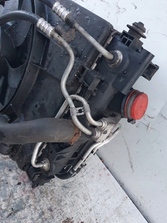 фото №10, Opel astra j 4 iv 1.4 turbo автомат pas переднє підсилювач радіатор