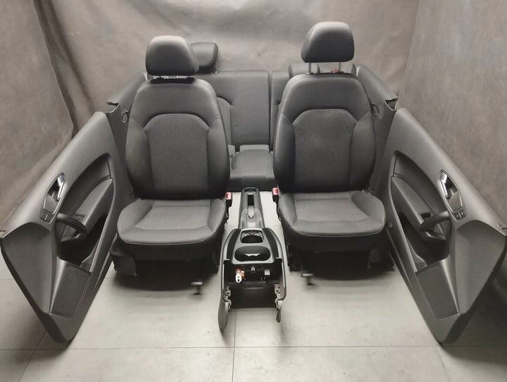 фото №1, Audi a1 8x 3 дверь сиденья обшивки сиденье