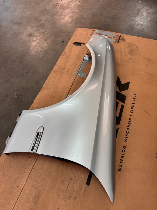 фото №13, Mercedes e-klasa w211 перед лампы капот бампер биксенон бензин c744