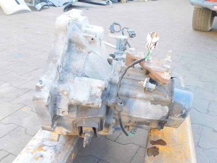 фото №8, Mazda 323f bj 2.0 d 98r коробка передач механическая