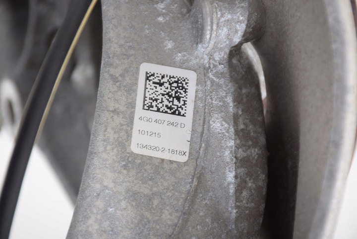 фото №8, Audi a5 8t a4 b8 рестайлинг поворотный кулак правая перед