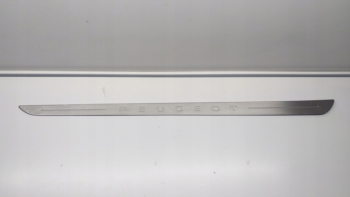 фото №1, Peugeot 208 планка надпис na поріг версія 3 дверна