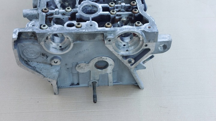 фото №6, Головка 2.0 20v fsi alt vw seat audi skoda 06b103373aa 06b103127m