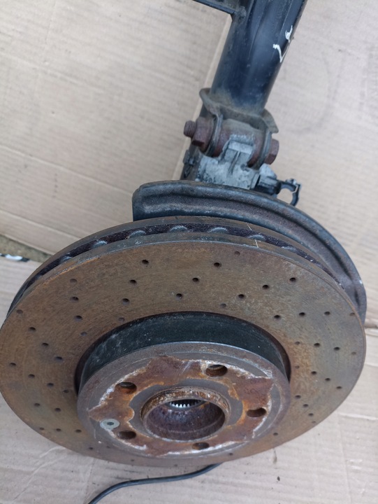 фото №3, Mercedes w117 cla250 поворотна опора амортизатор mcpherson  амортизатор ступиця лівий перед