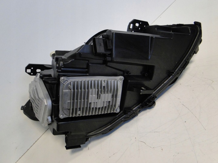 фото №7, Mercedes a клас w176 176 рестайлінг фара ліва led hp