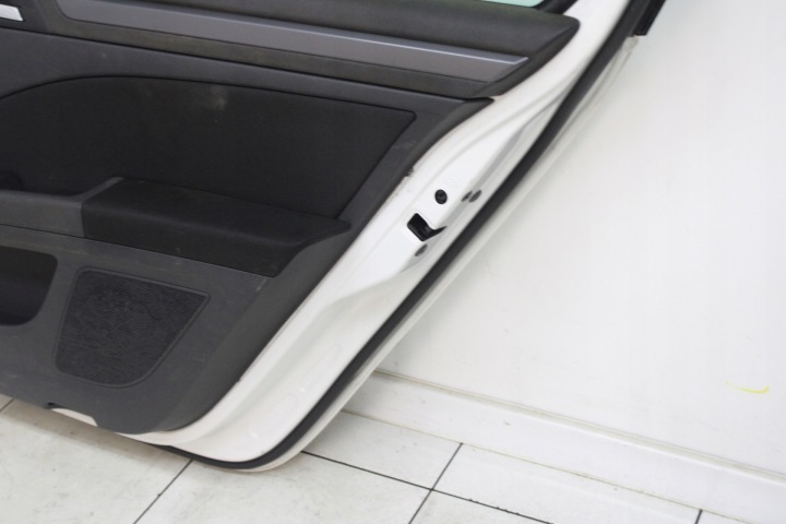 фото №11, Праві двері задні праве зад skoda superb ii hb 2008r- 1026 - код фарби