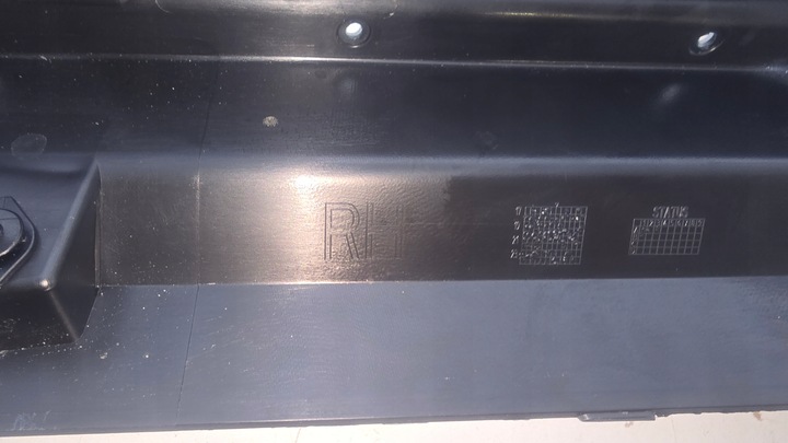 фото №7, Volvo xc40 xc 40 планка пороговая накладка правая 31448224