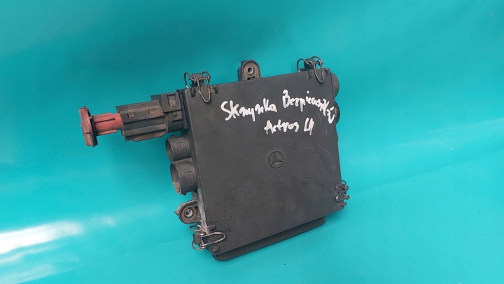 фото №1, Mercedes actros mp4 коробка запобіжників крило