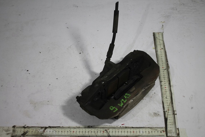 фото №1, Супорт гальмівний лівий перед mercedes w213 16-