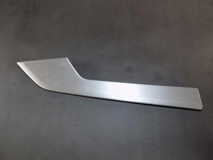 фото №1, Audi s5 a5 f5 планка dekor лівий зад 8w0867419