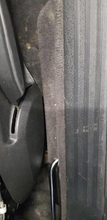 фото №16, Audi a3 8l 1996-2003 планка пороговая внутренняя версия 3 дверная