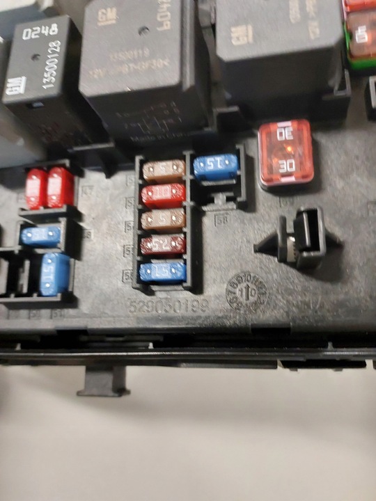 фото №6, Коробка предохранителей opel insignia a 529050199 544949969 1327588308