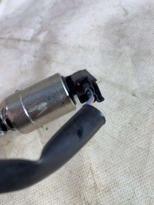 фото №11, Mazda cx30 2.5 b 19- крышка клапанов