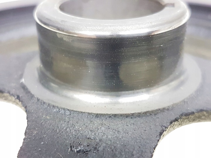 фото №8, Yaris i 01-05 1,0 1,3 колесо ременное wał коленчатый