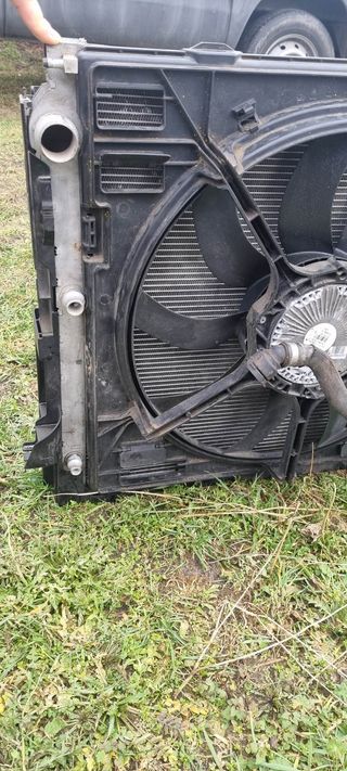 фото №5, Радиатор вентилятор bmw x6 e71 x5 e70 4.4