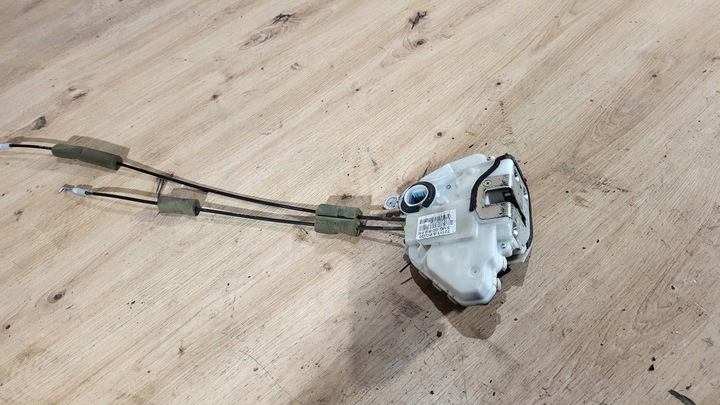 фото №14, Замок правые перед honda civic viii 8 ufo hb 5d 7 pin европа