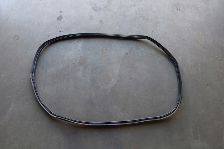 фото №1, Прокладка кришки багажника polo 2g 5d