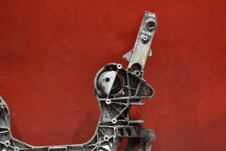 фото №11, Подрамник балка тележка подрамник перед 6792926 bmw f01 4.4 xdrive 407 km 08-12