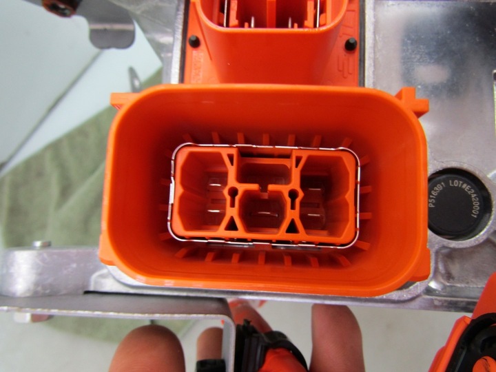 фото №7, Cx-60 2.5 e-skyactiv 23r блок управления модуль зарядное устройство аккумулятора kbb3-3051x-b