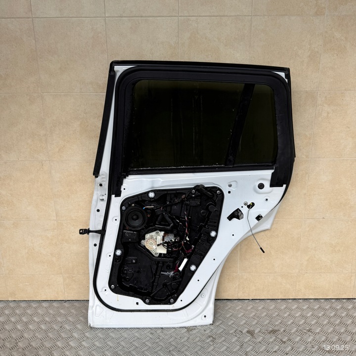 фото №9, Двері комплектні задні праві bmw x3 g01 x-line 2020 рік