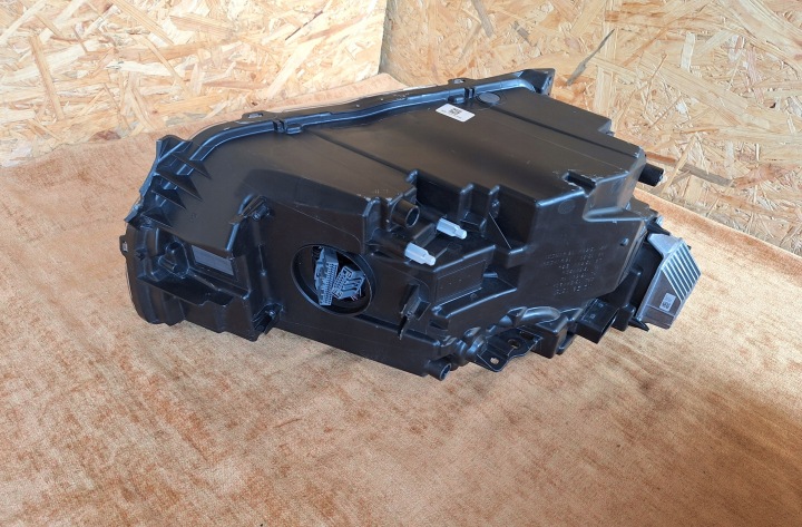 фото №12, Volvo xc40 фара левая полный led 31655980