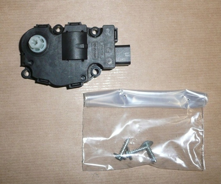 фото №5, Моторчик нагревателя berlingo c4 picasso 6447xa